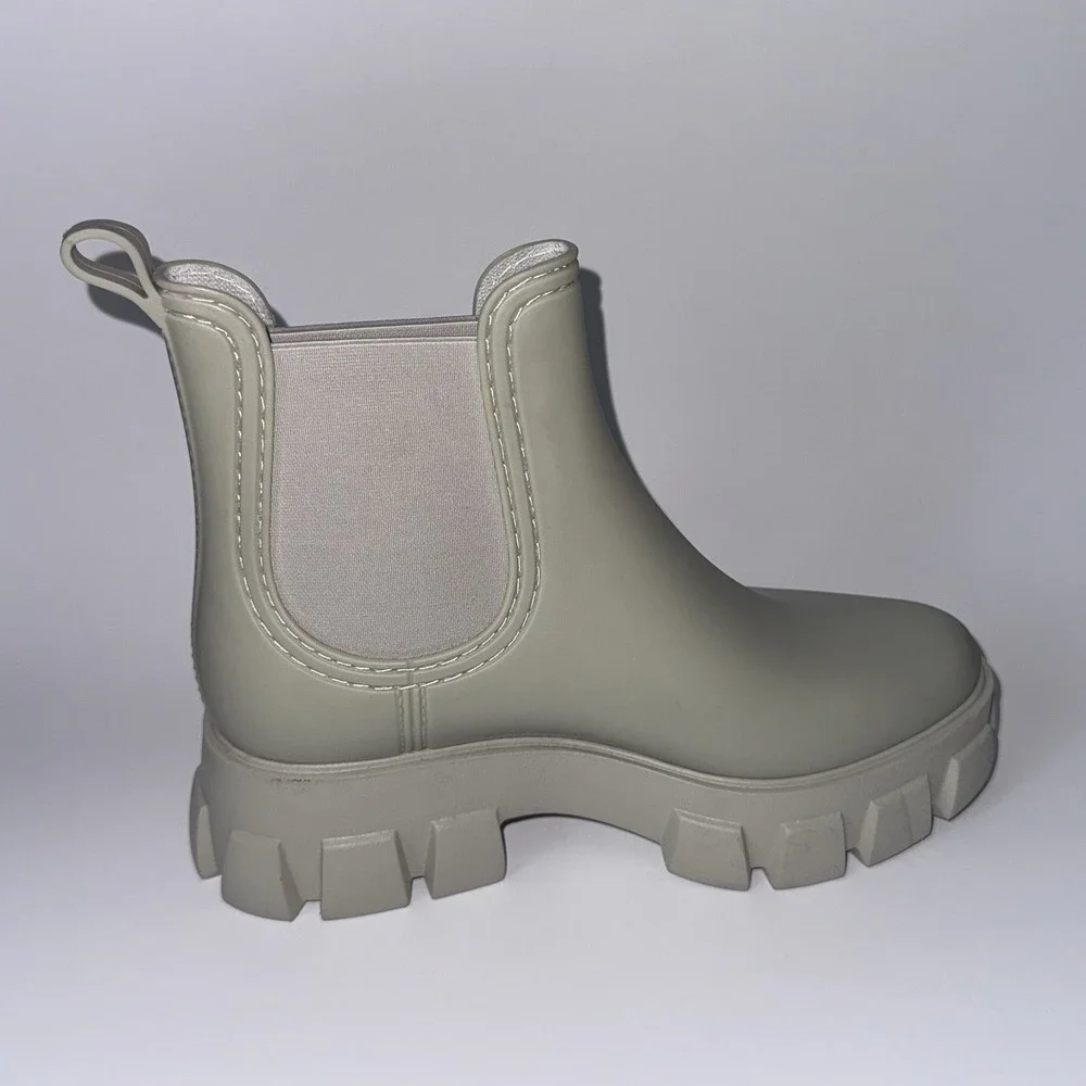 Jeffrey Campbell Chunky Lug Sole Rain Boots  Beige Women's Size 8